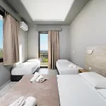 Aparthotel Meni