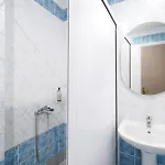 Aparthotel Meni 3*