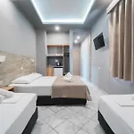 Meni شقة فندقية يميناريا