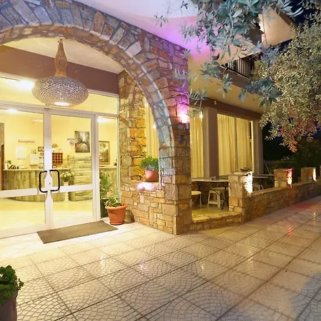 شقة فندقية Meni 3*